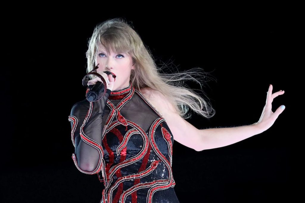 Taylor Swift raises $1 billion with The Eras Tour