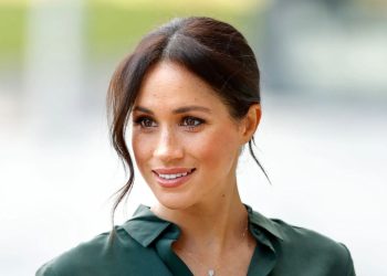 Fans are asking Meghan Markle to release a memoir in the United States like Prince Harry did