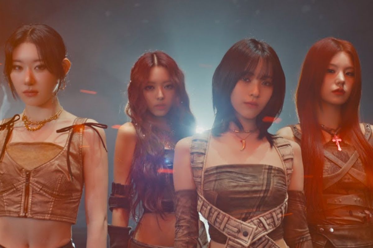 ITZY's album sales suffer a massive drop, who is to blame?