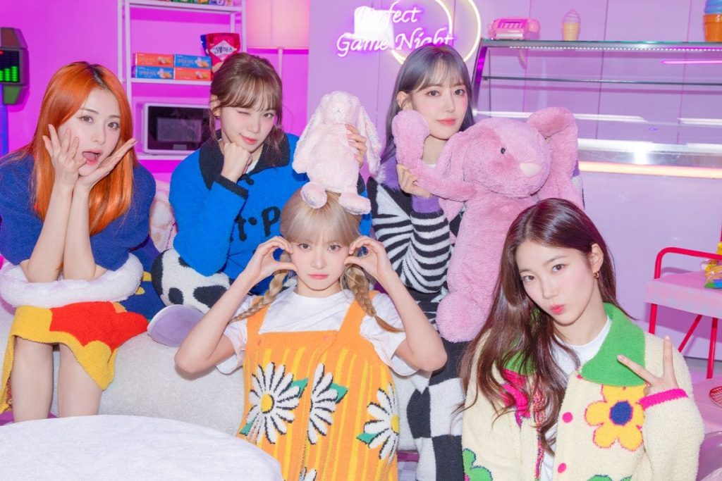 LE SSERAFIM releases the first teaser for their February comeback