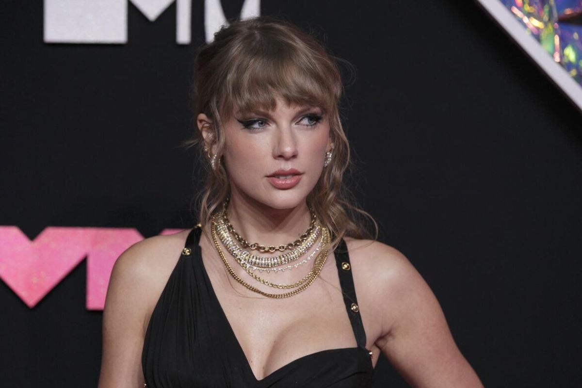 Man arrested after trying to break into Taylor Swift's home