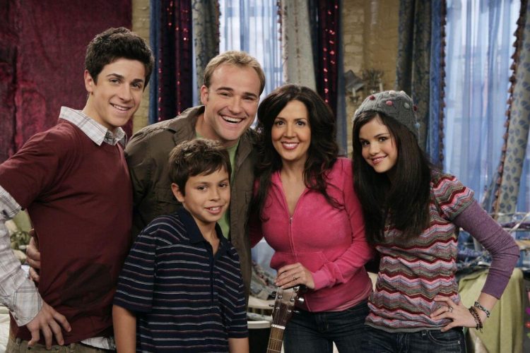 The Russo family reunites ahead of the Disney 'Wizards of Waverly Place' sequel