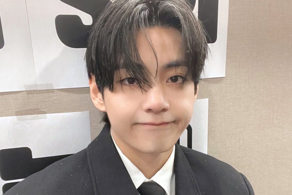 The promise that BTS' V made to his fans before signing up for military service