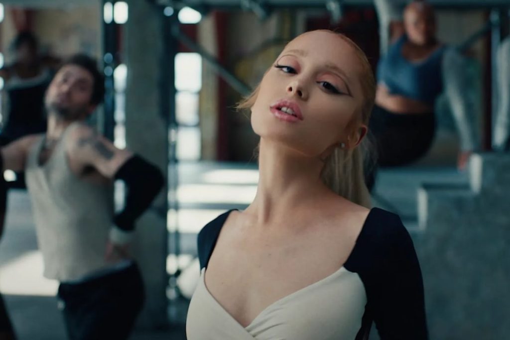 Ariana Grande is #1 on Billboard Global 200 with ¨Yes, and?¨