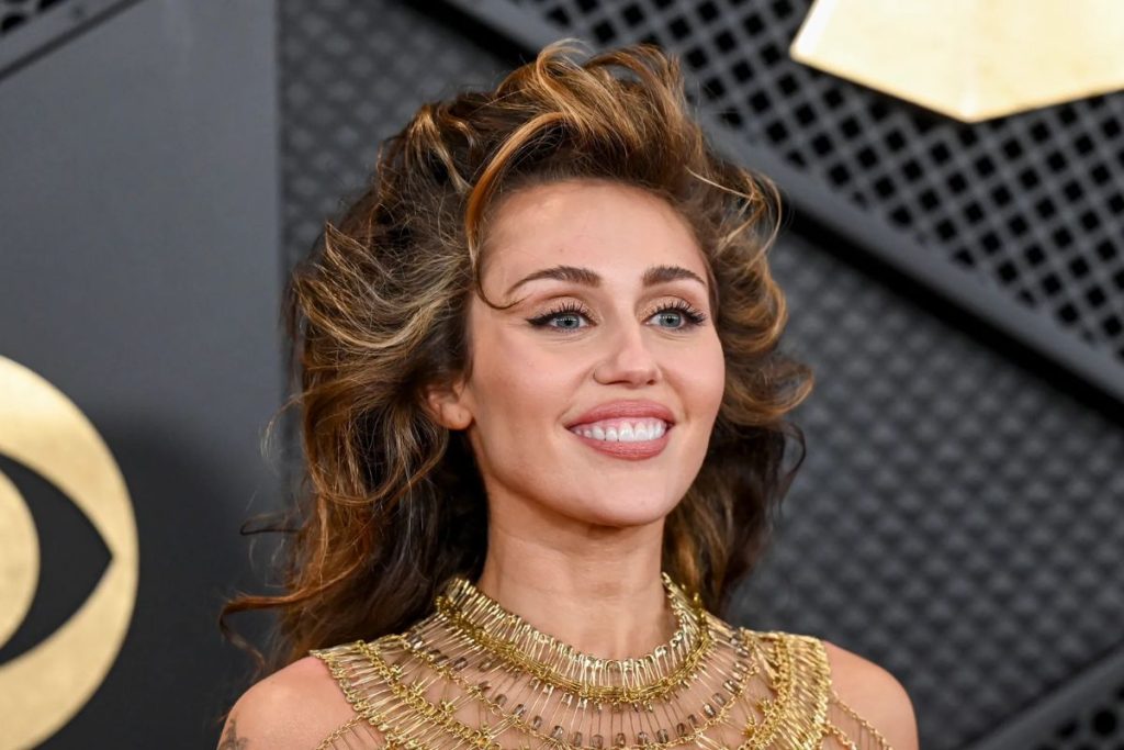 Miley Cyrus suffers from dangerous heart disease