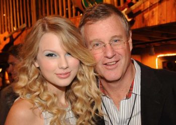 Taylor Swift's father is being investigated after attacking a paparazzi in Australia