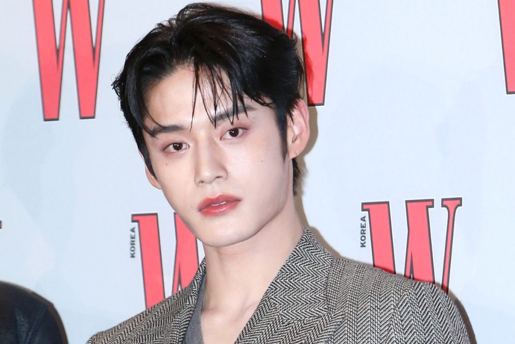 ZEROBASEONE fans plan to send protest trucks demanding Kim Ji Woong leave the group