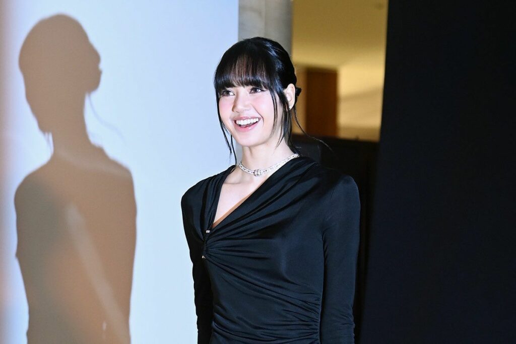 BLACKPINK's Lisa shows off her new and classy tattoo at the BVLGARI event