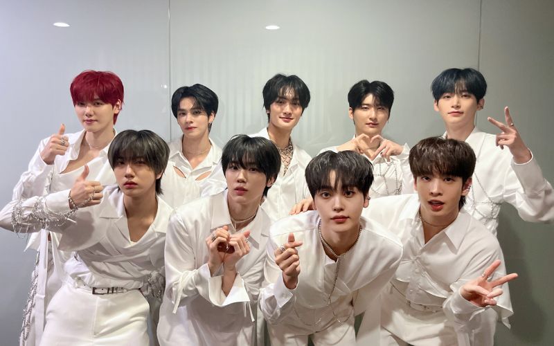 CRAVITY wins this week “Music Bank” competition