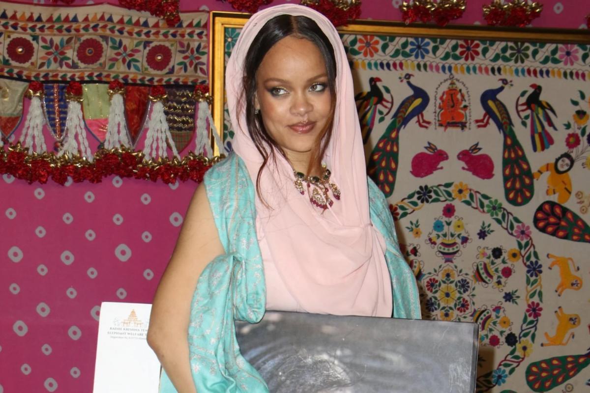 Rihanna is criticized after presentation of more than 6 MDD
