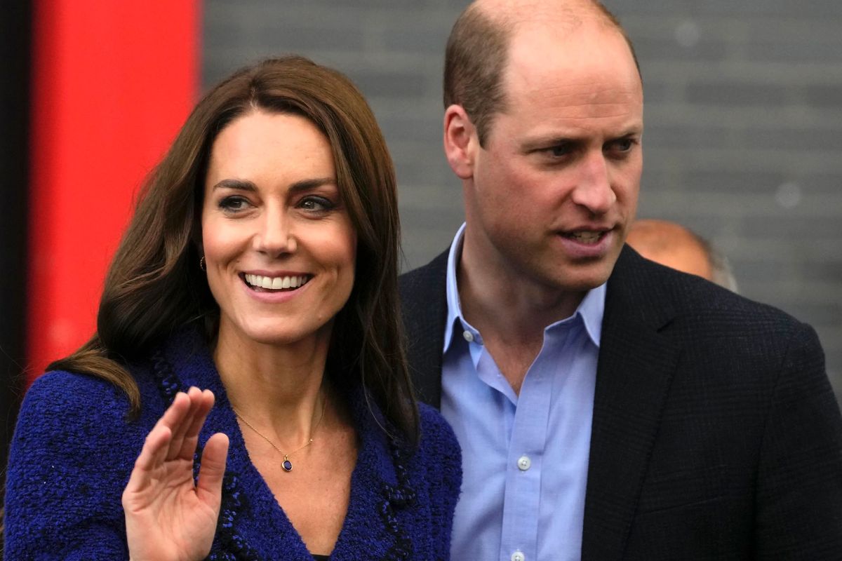 Prince William is 'simmering' with anger over speculation about Kate Middleton