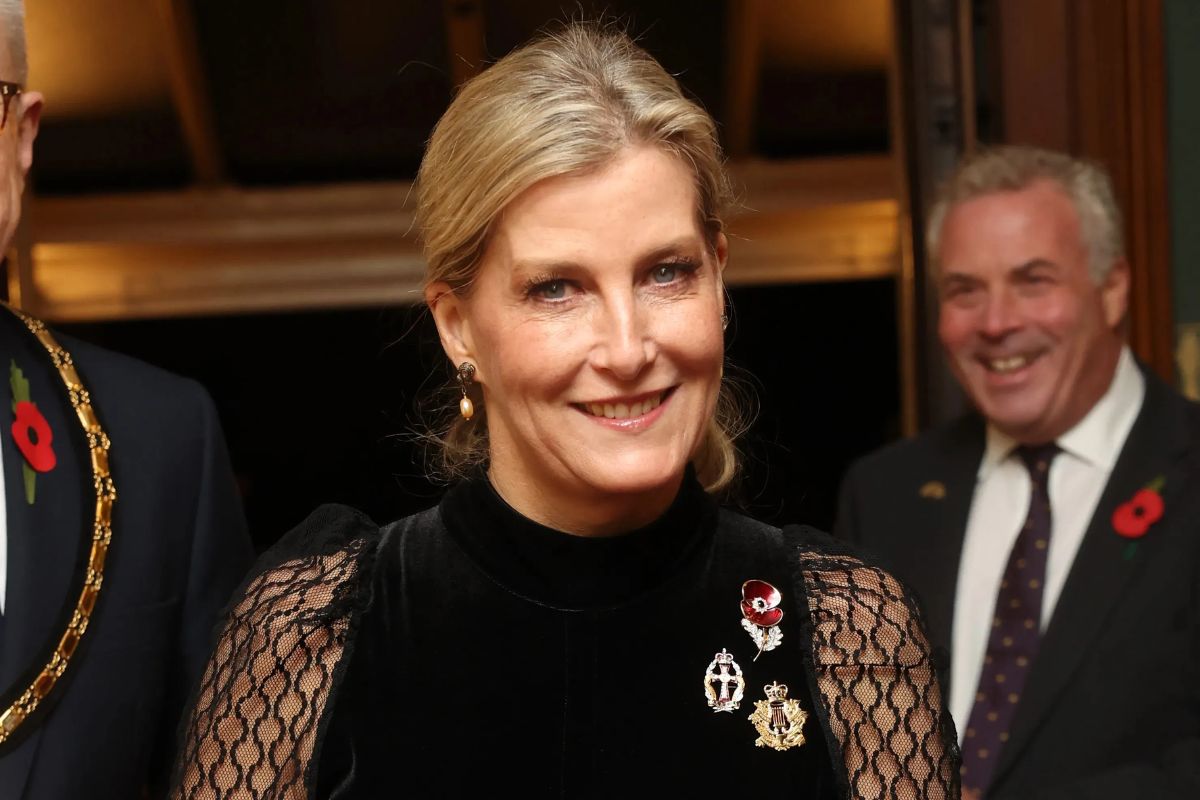 Sophie of Edinburgh is the new public figure of British royalty during the crisis with Kate Middleton