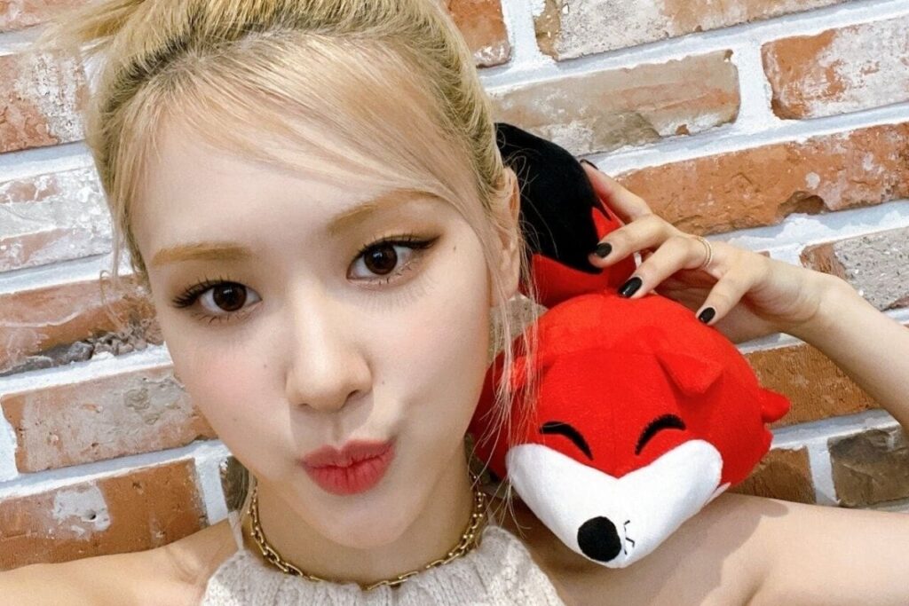 BLACKPINK’s Rosé faces backlash due to an alleged plastic surgery