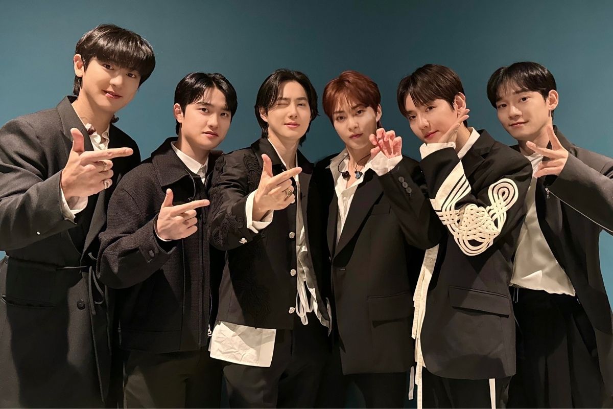 EXO celebrates their 12th anniversary with an emotional fan meeting