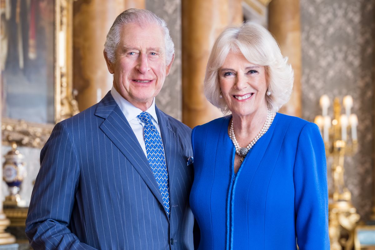 King Charles III and Queen Camilla Parker spotted in a car amid his cancer treatment