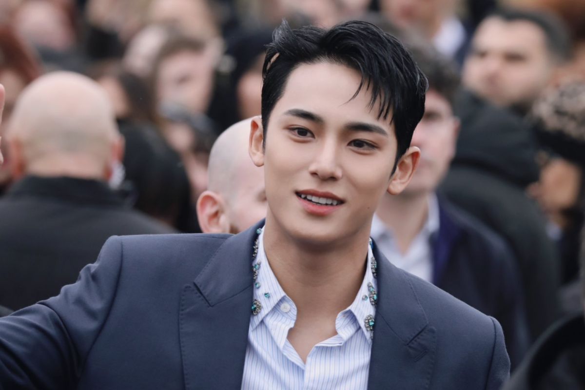 SEVENTEEN's Mingyu shows off his athletic skills in a recent video