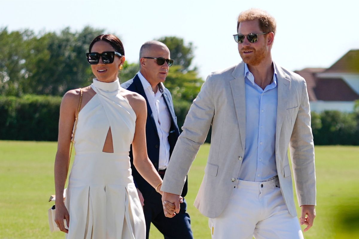 Prince Harry and Meghan Markle's elegant look delivers a 'bittersweet' message to the British royal family
