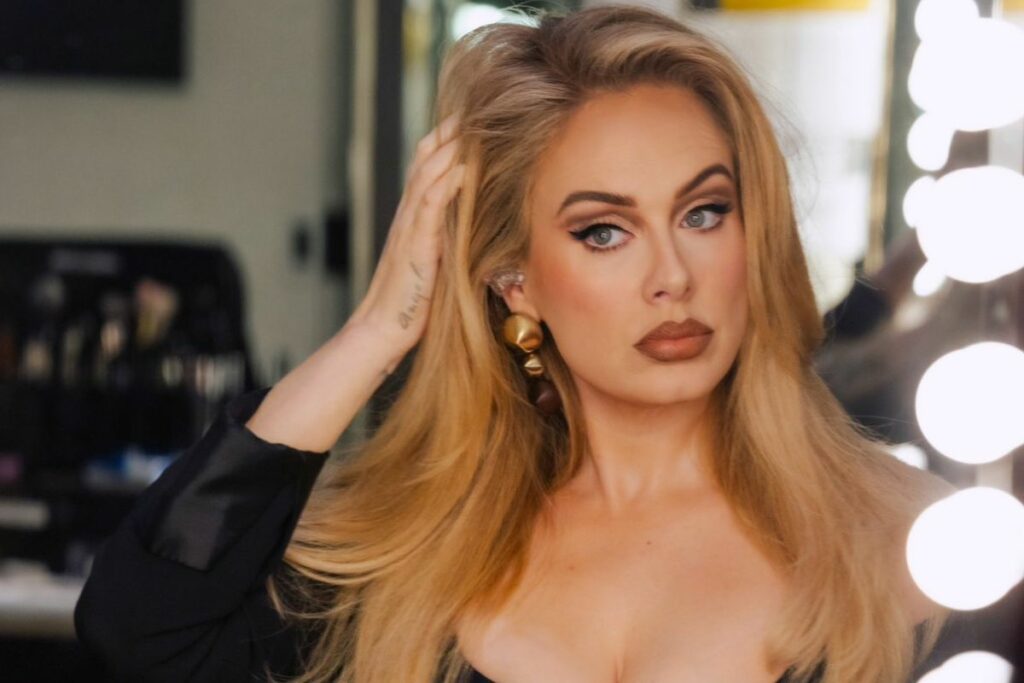 Adele lost 100 pounds after becoming addicted to exercise