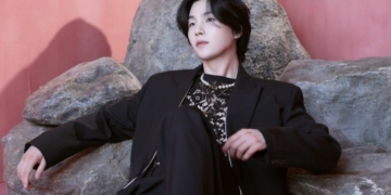 BTS' Suga impresses his fans amid the crisis over the massive purchase of K-Pop albums