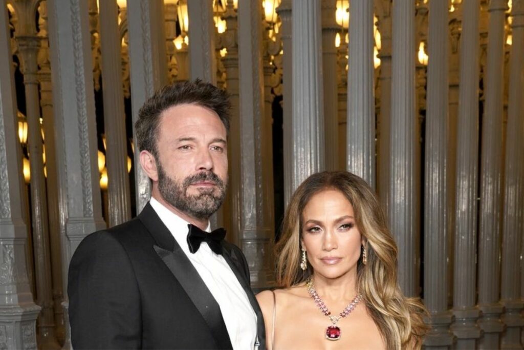 Ben Affleck would not be spending his nights in Jennifer Lopez’s house amid divorce rumors