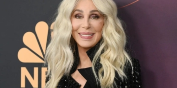 Cher says she likes younger men better because men her age are all dead