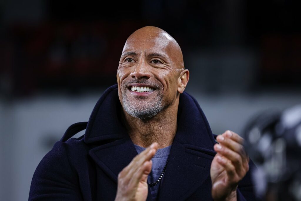 Dwayne Johnson is accused of “chronic tardiness” in the “Red One” set