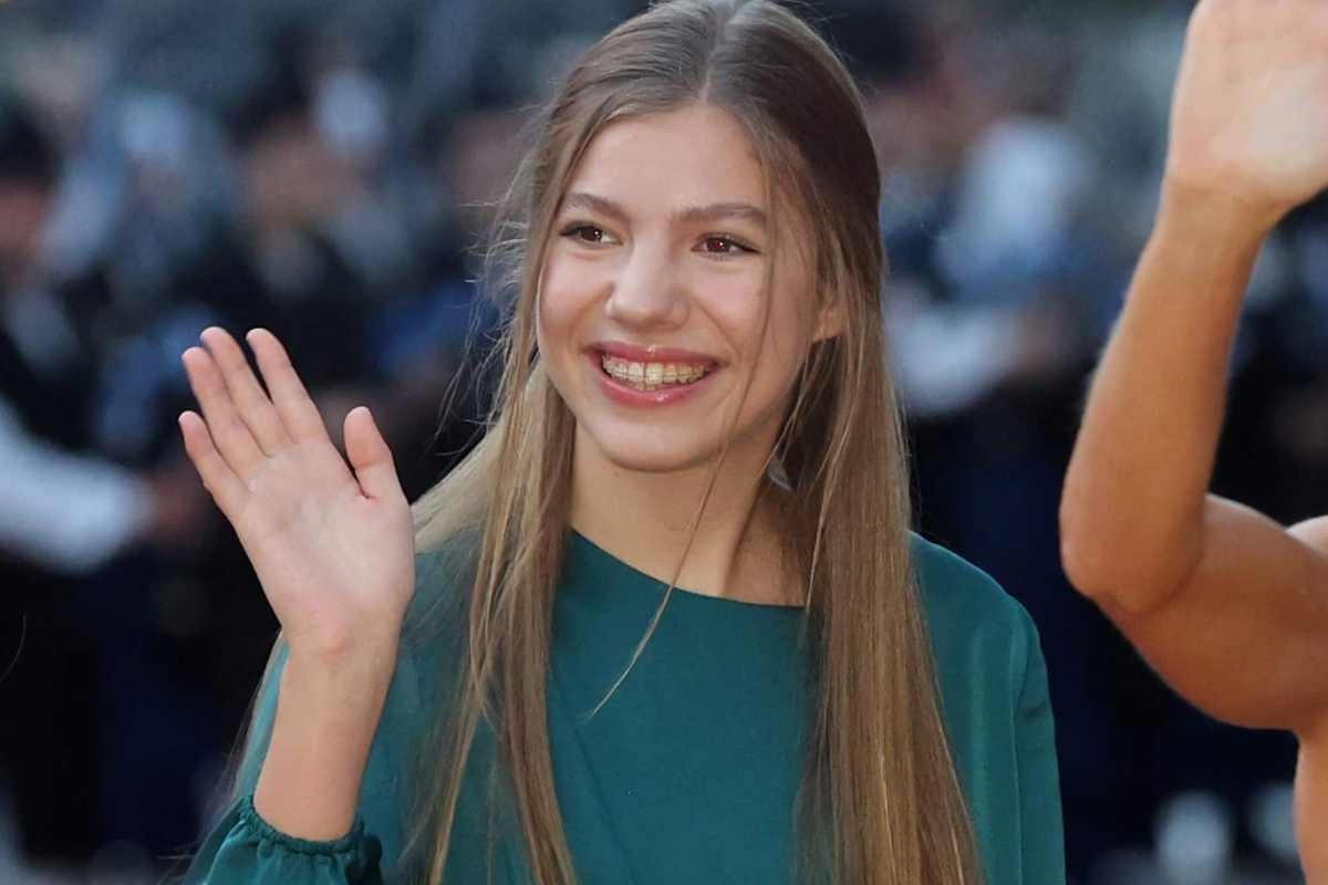 Infanta Sofía of Spain visits Oxford before wrapping up her academic year in Wales