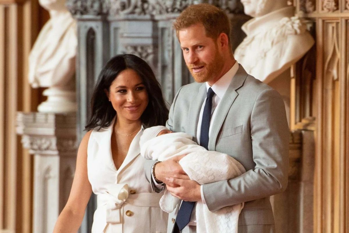 Prince Harry and Meghan Markle did 'everything possible' to hide Prince Archie from the public eye, claims the British press