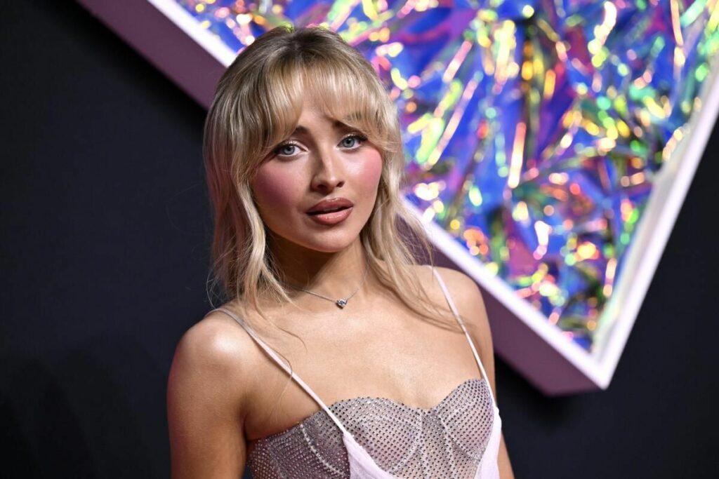 90s throwback: Sabrina Carpenter brings back the layered haircut
