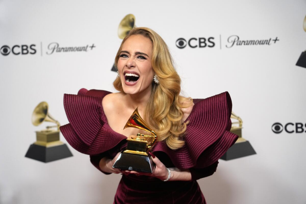 Adele demands concertgoer to shut up after they yelled homophobic remarks at ther show