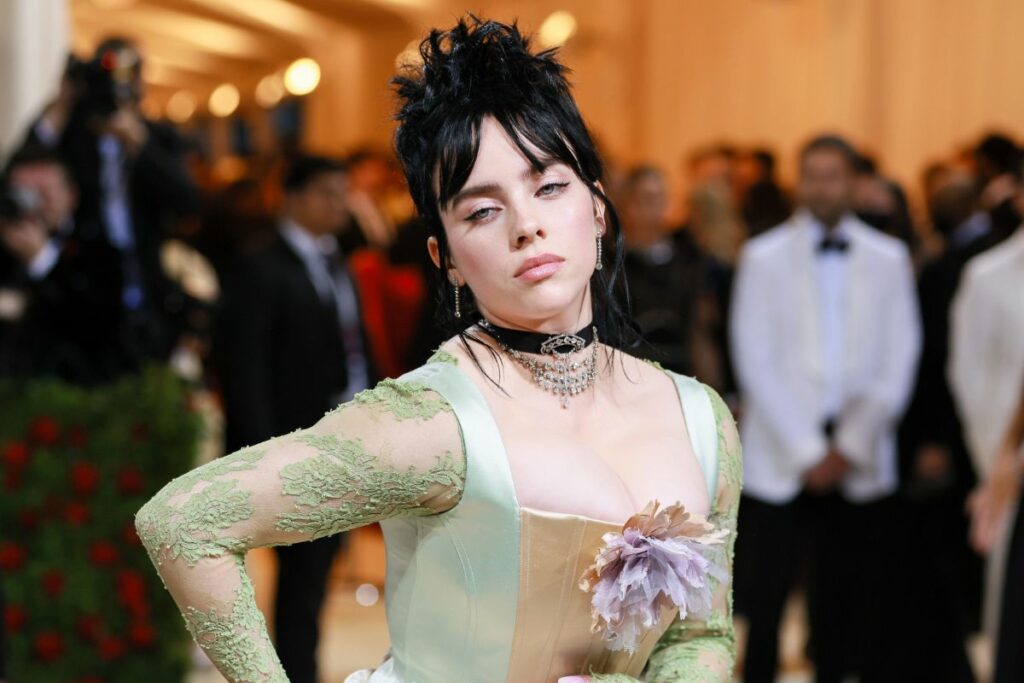 Billie Eilish speaks out about being ghosted and losing friends while becoming famous