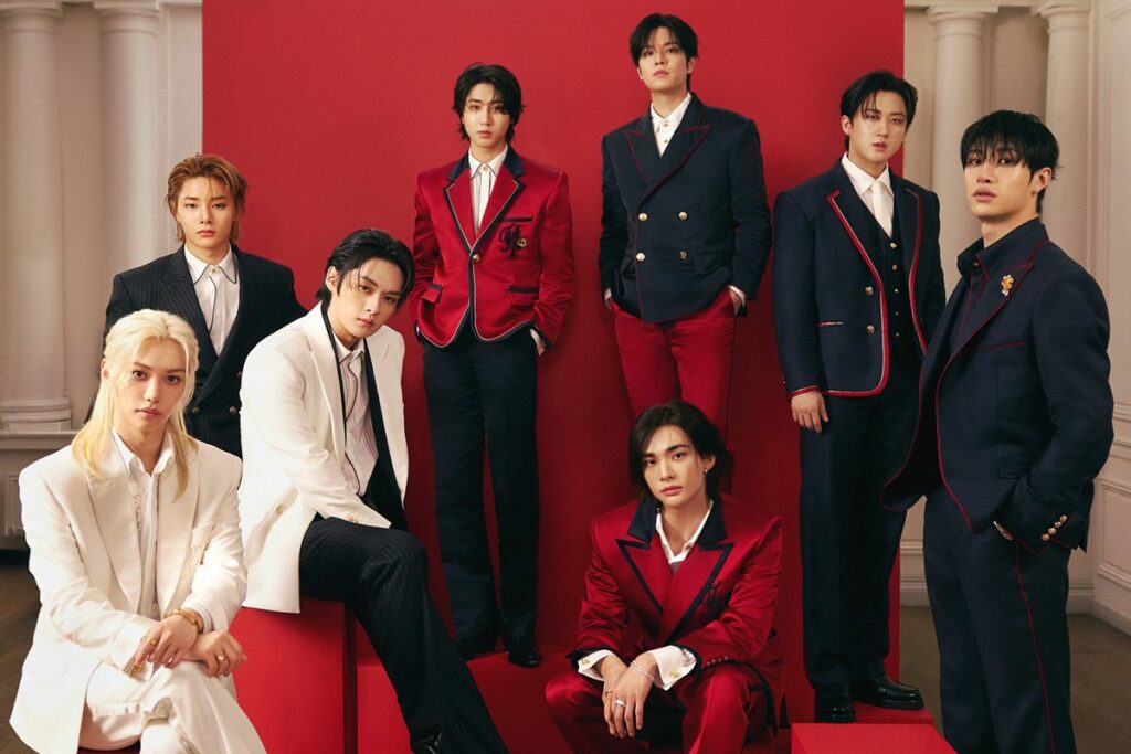 Stray Kids melt hearts in new interview with kitties