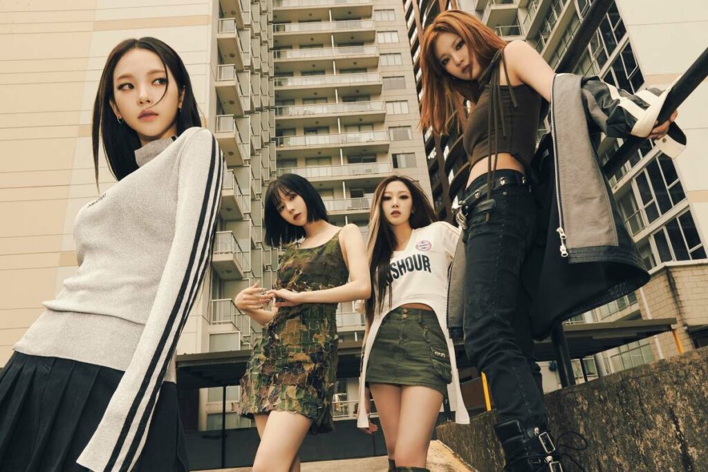 The aespa members sing new solo songs at the first show of their new tour