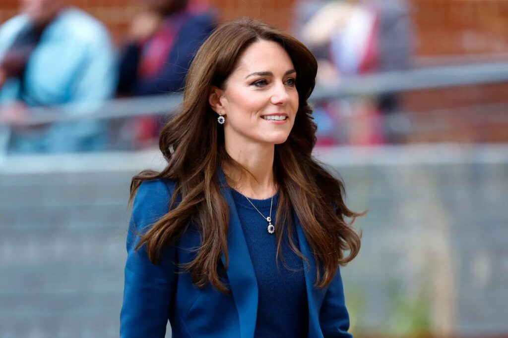 Kate Middleton is 'replaced' by a senior royal in an official family portrait