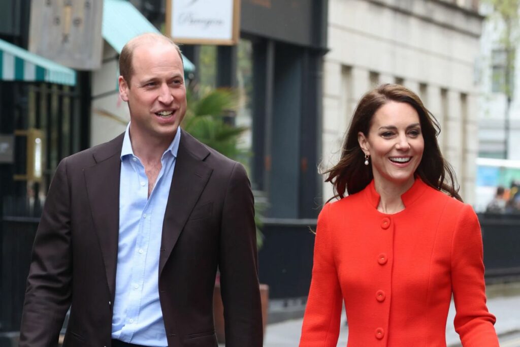 Kate Middleton's epic reaction to Prince William revealing that a woman wanted to kiss him goes viral