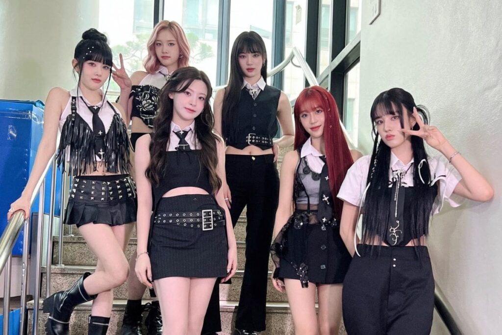 STAYC earned their first win for “Cheecky Icy Thang” on “Music Bank.”