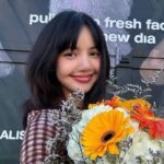 BLACKPINK Lisa's new song tops iTunes charts