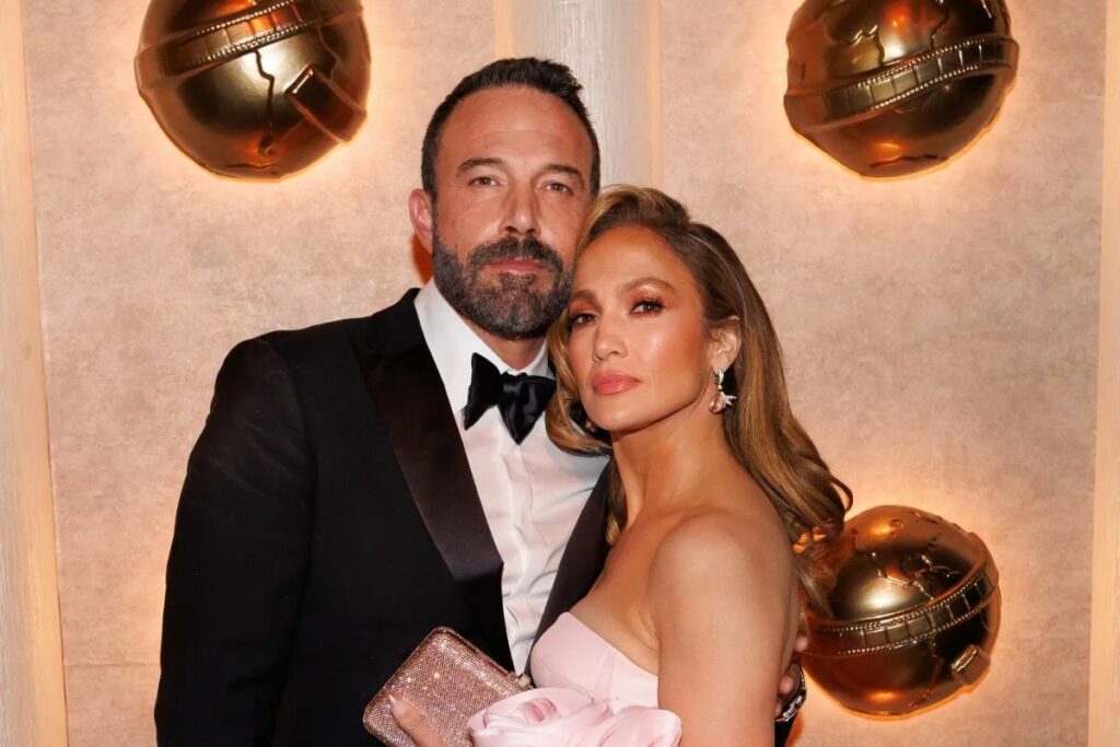 Jennifer Lopez and Ben Affleck are reportedly splitting after his last public 'rudeness' act