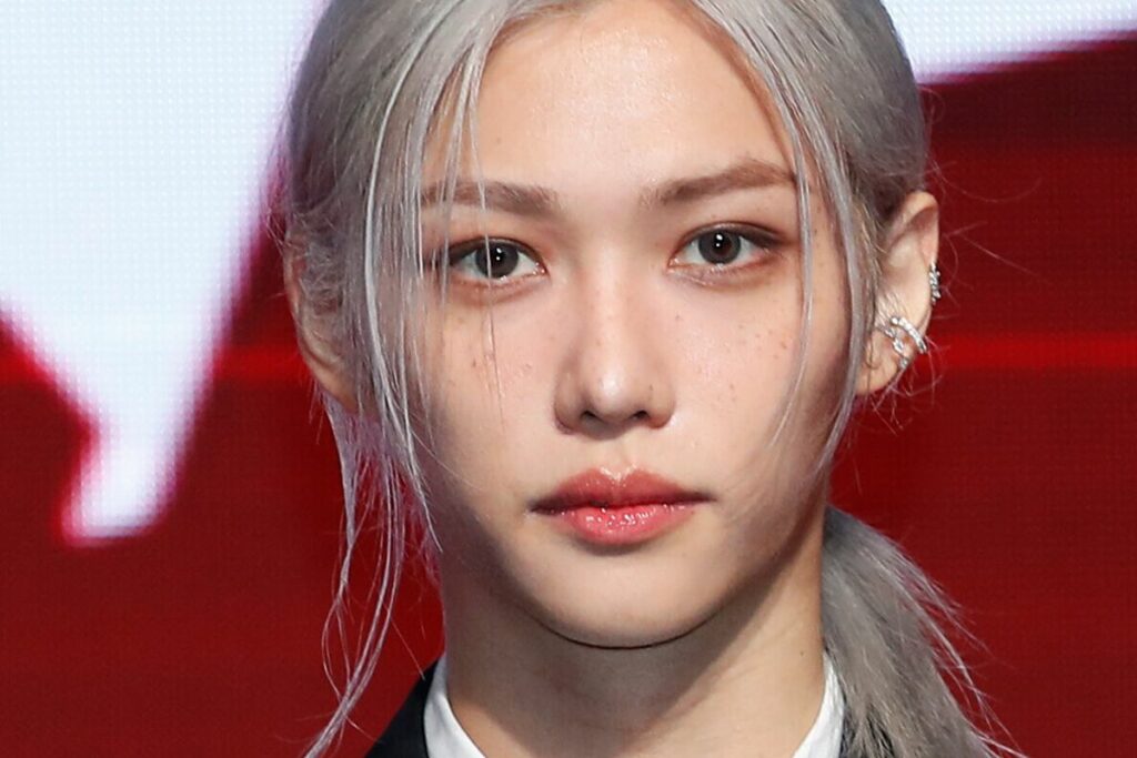 Stray Kids’ Felix breaks the internet with his spcutlural body in the United States