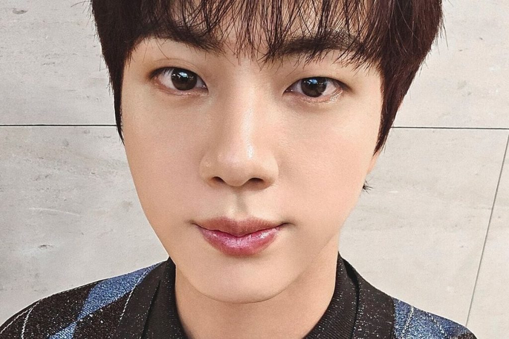 BTS' Jin makes an astonishing comeback in the United Kingdom with "I'll Be There"