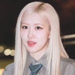 BLACKPINK's Rosé and Bruno Mars earn their ninth trophy on “Music Bank”