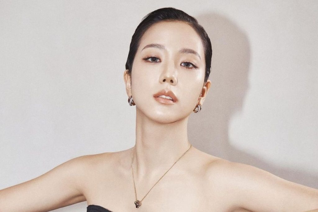 Jisoo teases BLACKPINK's comeback and reveals multiple projects scheduled for 2025