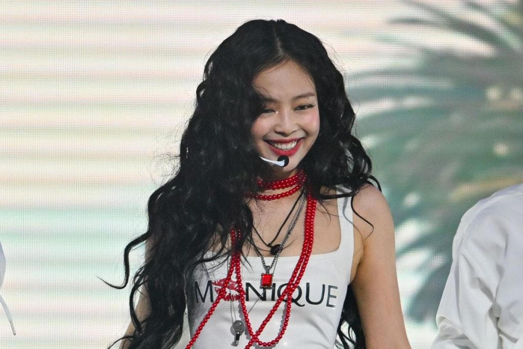 BLACKPINK’s Jennie spills the tea on her upcoming solo album at her listening party