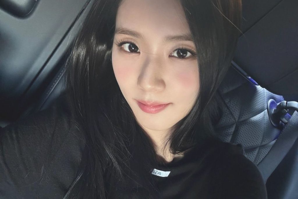 BLACKPINK's Jisoo announced 2025 tour, “LIGHTS, LOVE, ACTION!”