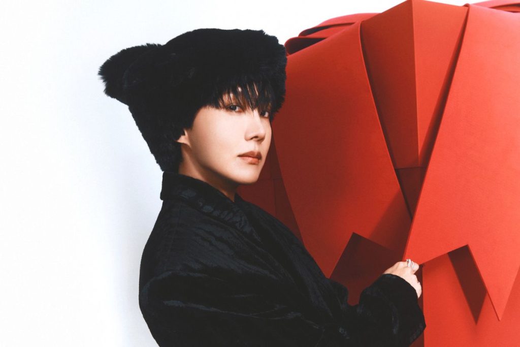 BTS’ j-hope slides into DMs of popular Filipina TikToker