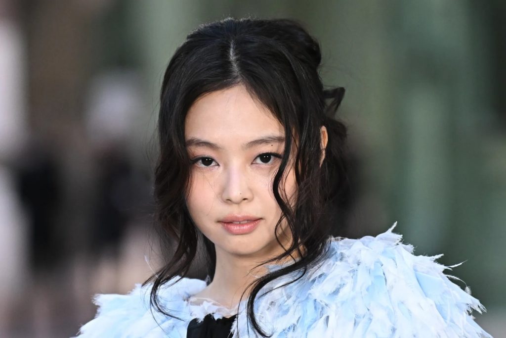 BLACKPINK’s Jennie “The Ruby Experience” kicks off in Los Angeles