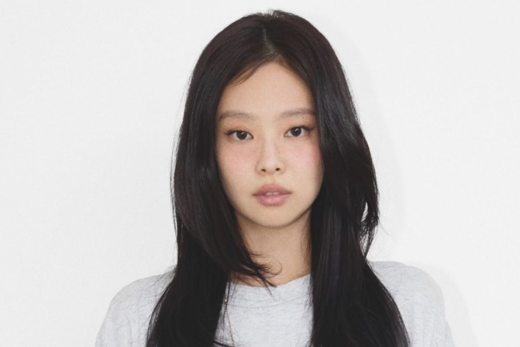 BLACKPINK's Jennie releases “Like JENNIE” teaser image