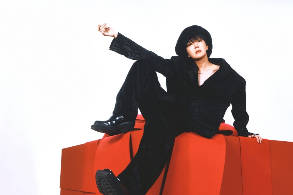 BTS’ J-Hope keeps teasing “Mona Lisa,” his next big hit