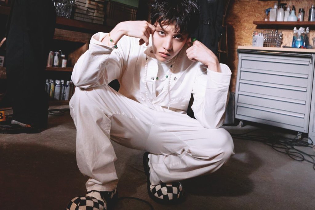 BTS’ J-Hope reveals an unreleased track at a United States concert