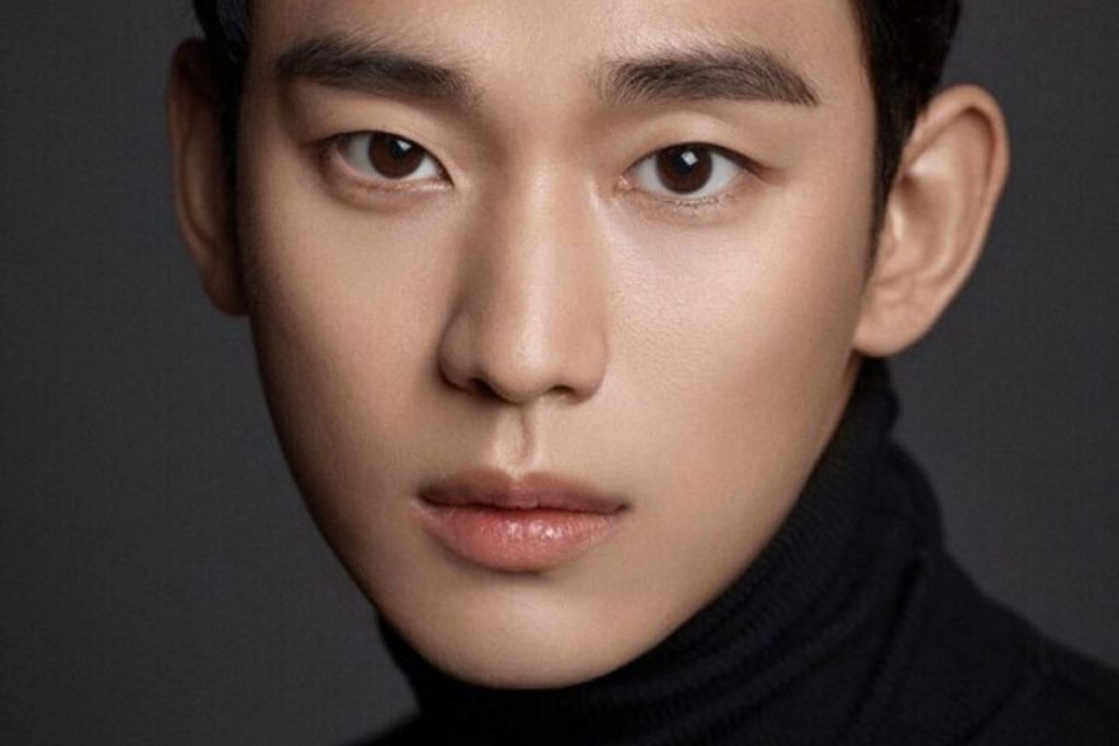 Kim Soo Hyun was spotted in a new “Good Day” episode sparking a scandal